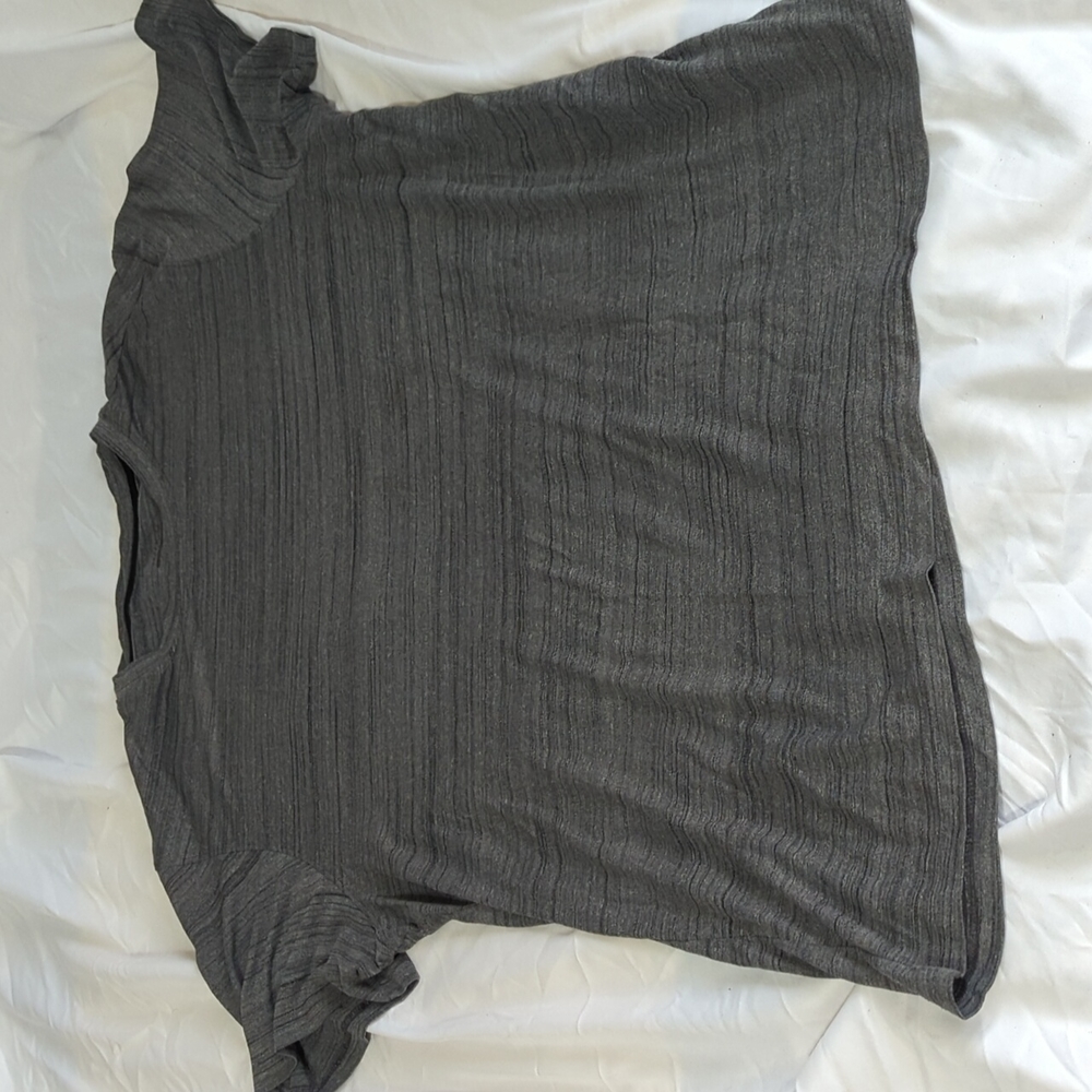 Men's Gray T-Shirt
